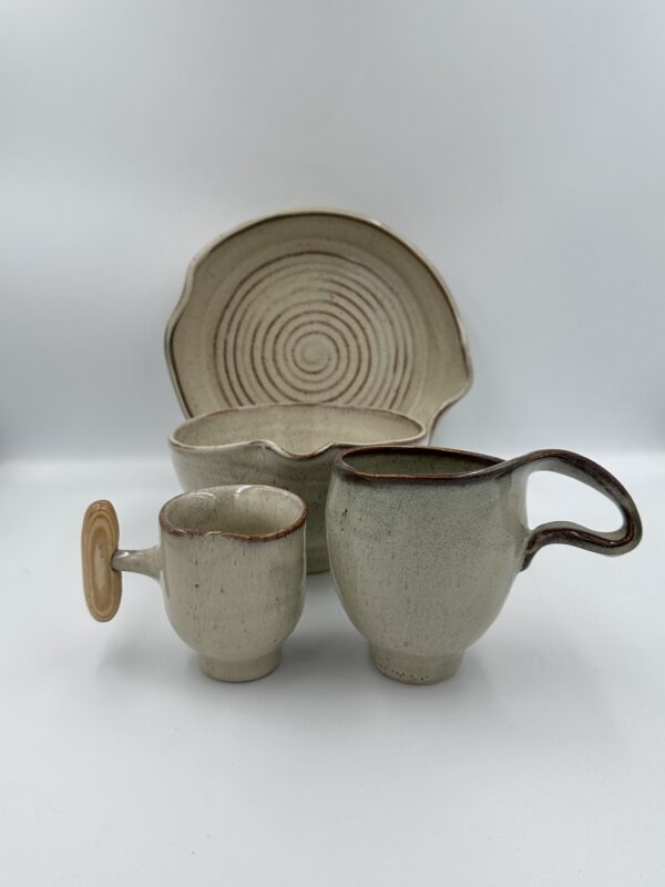 tableware collection, large plate, deep bowl, tea cup, coffee cup, indai, didelė lėkštė, gilus dubuo, puodelis arbatai, puodelis kavai
