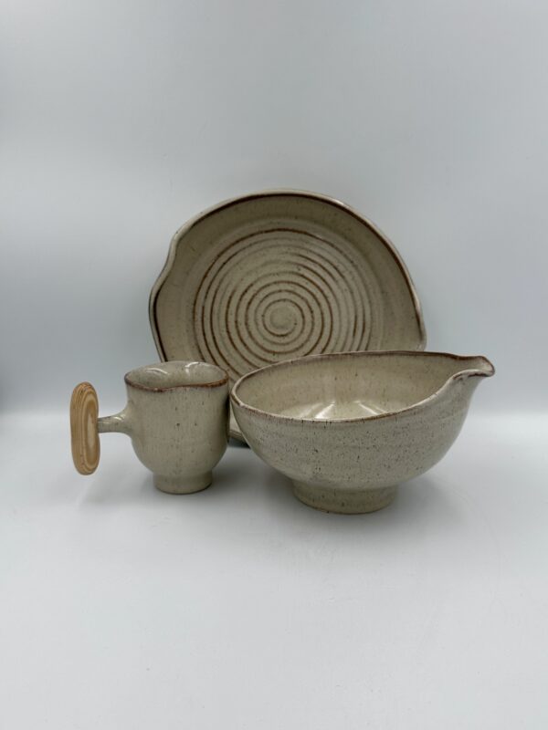 tableware collection, large plate, deep bowl, tea cup, coffee cup, indai, didelė lėkštė, gilus dubuo, puodelis arbatai, puodelis kavai